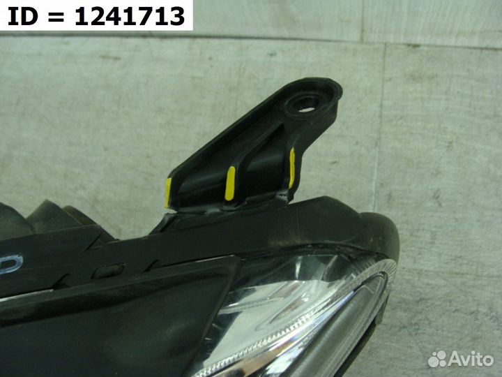 Фара левая Toyota RAV4