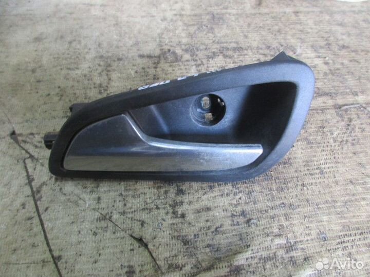 Ручка внутренняя двери передней левая Ford Focus I