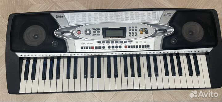 Синтезатор MK-2061