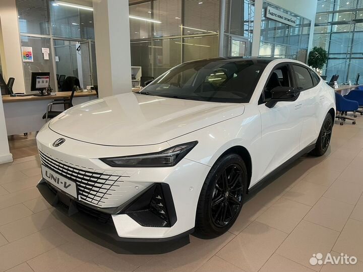 Changan UNI-V 1.5 AMT, 2023