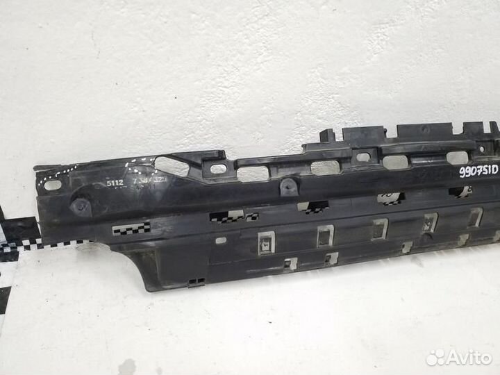 Кронштейн заднего бампера центральный BMW 6er G32