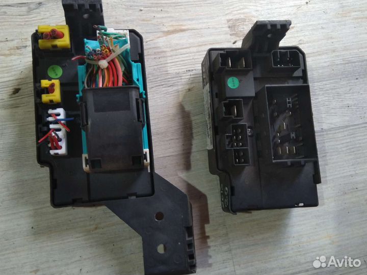 Блок предохранителей салонный Emgrand, Amulet