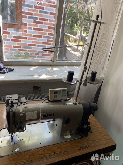 Промышленная швейная машинка Juki