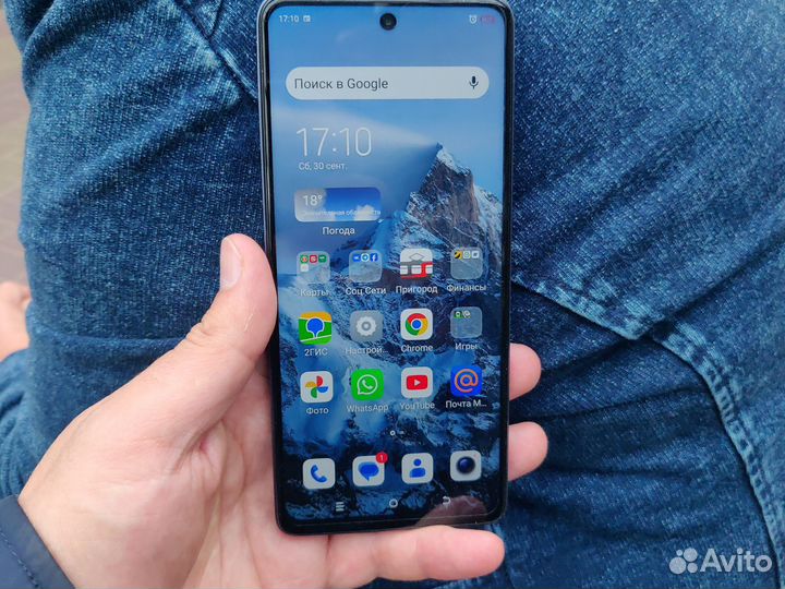 Мобильные телефоны Tecno