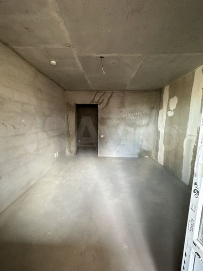 3-к. квартира, 83 м², 13/16 эт.