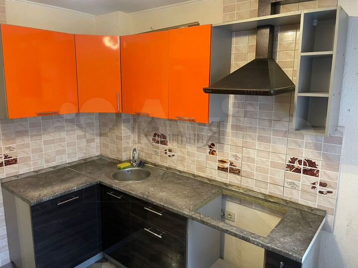 4-к. квартира, 72 м², 2/10 эт.