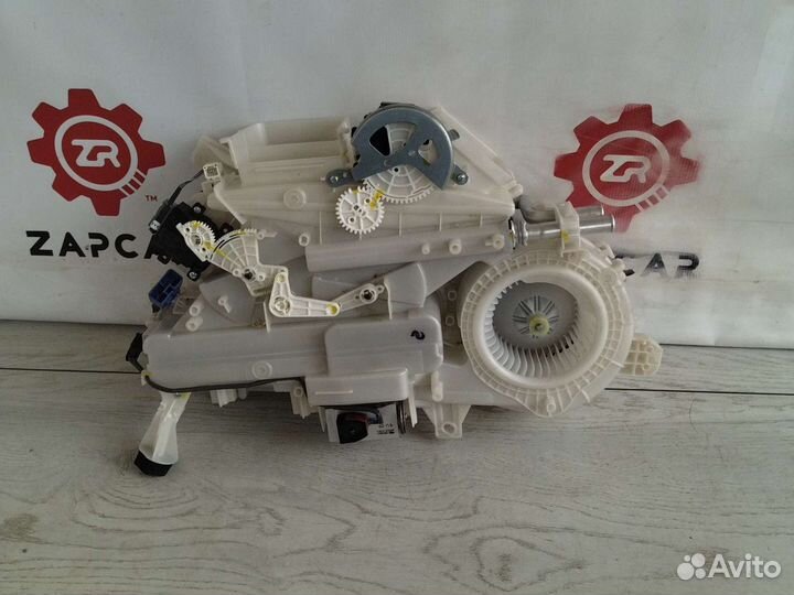 Lexus LX570 печка задняя