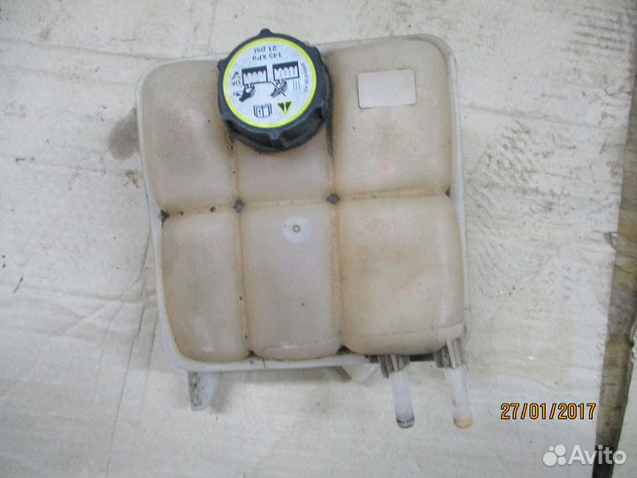 Расширительный бачок Форд Фокус 2 хэтчбек