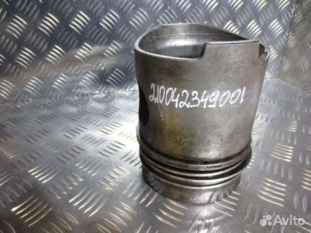 Поршень Mahle/knecht 130L77