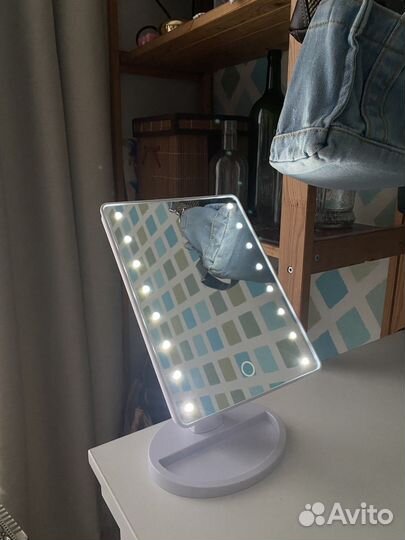 Зеркало с подсветкой