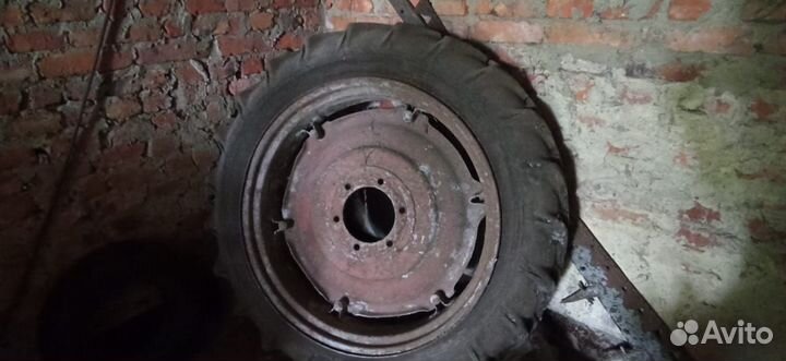 Продаю колесо в сборе на т-25