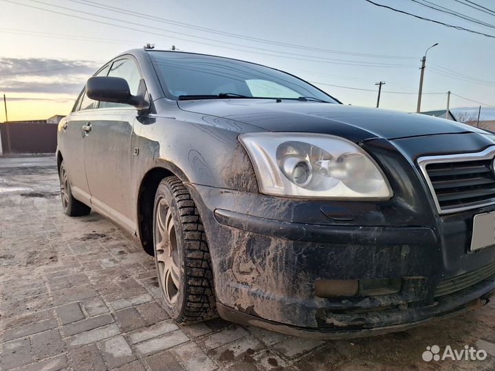 Toyota Avensis 2.0 AT, 2004, 200 000 км