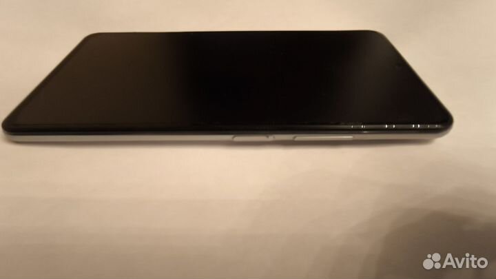 Xiaomi POCO F3, 6/128 ГБ