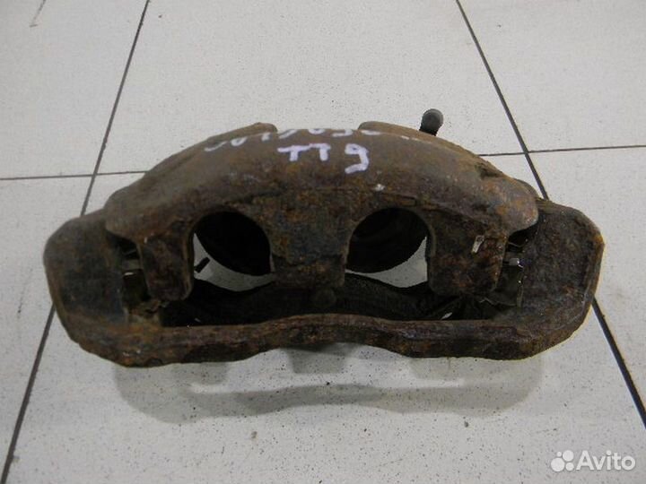 Суппорт передний левый