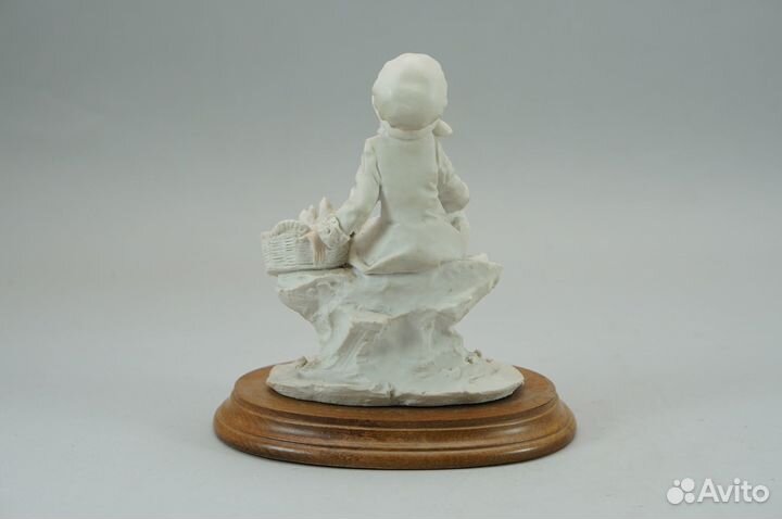 Статуэтка «Дама с кошками» Auro Belcari