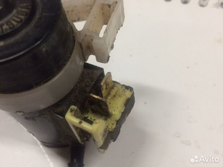 Моторчик омывателя лобового accord 7