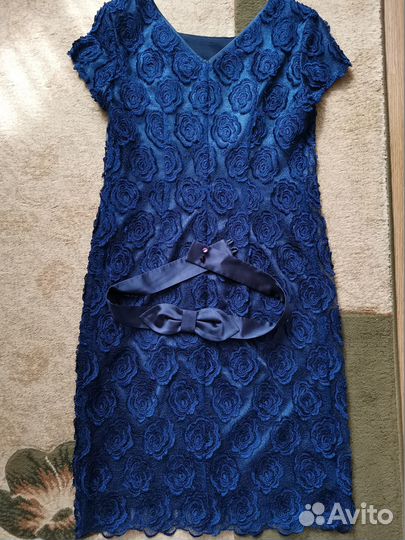 Нарядное платье