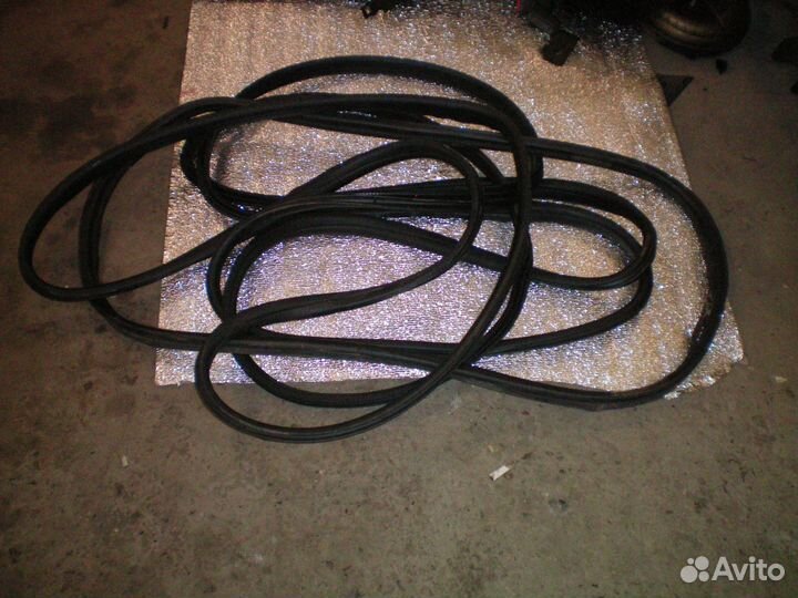 Пежо 408 уплотнитель двери, багажника резинка