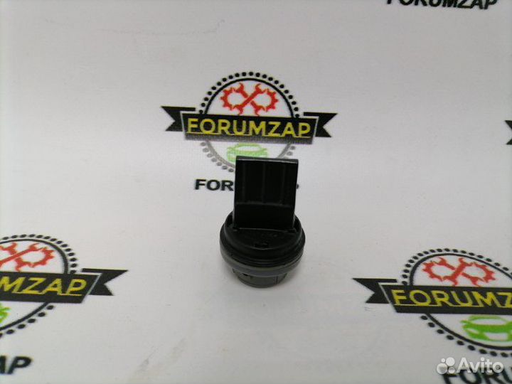 Патрон лампы поворотов фары передний Kia Sportage