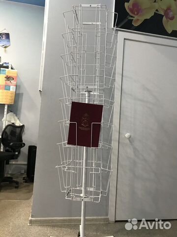 Подставка под буклеты