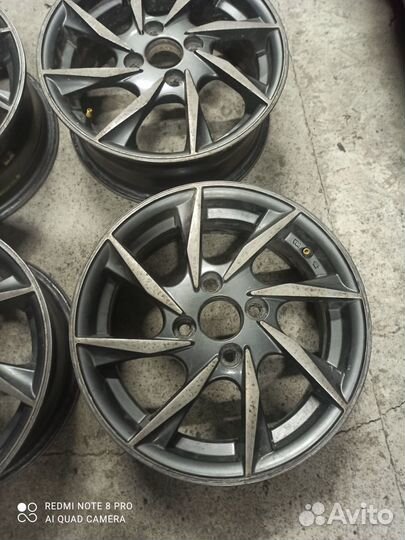 Стильные литые диски 4x100 Цо 56.1 R14 Ровные