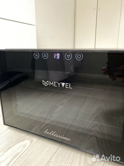 Винный холодильник шкаф Meyvel MV08-BF1