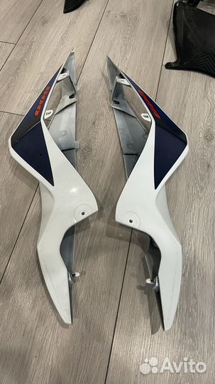 Пластик оригинал suzuki gsx-r 600/750 L1