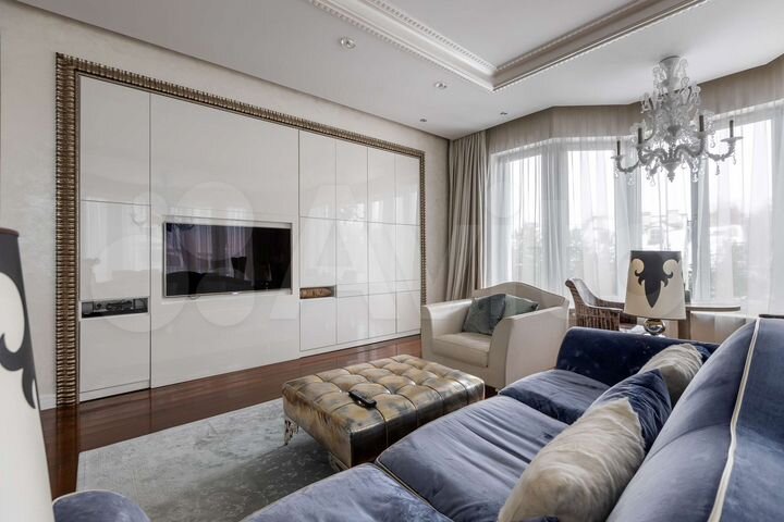 6-к. квартира, 234 м², 4/6 эт.