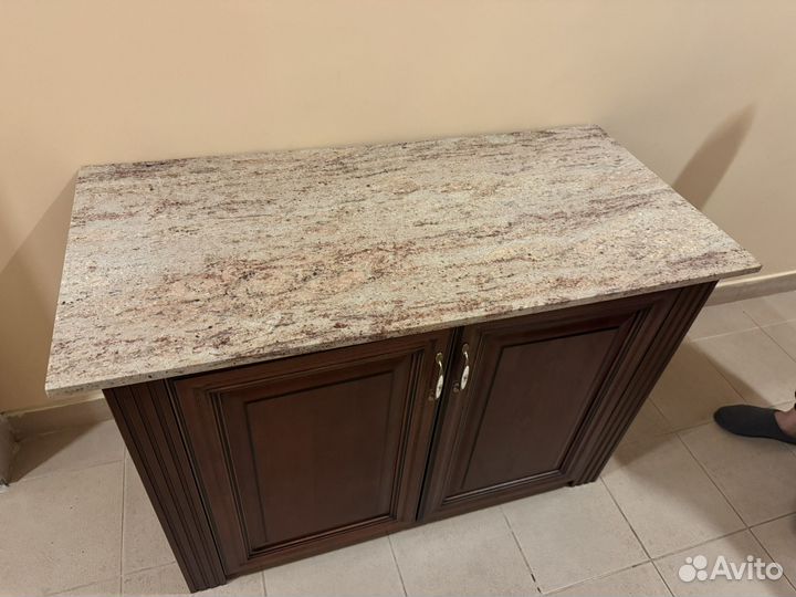 Тумба 115х75х50 с мраморной столешницей