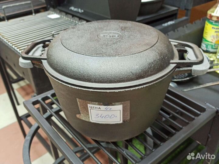 Чугунная кастрюля с крышкой-сковородой