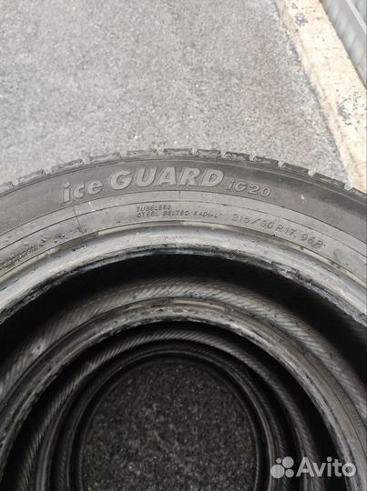 Yokohama Ice Guard Black IG20 215/60 R17 98