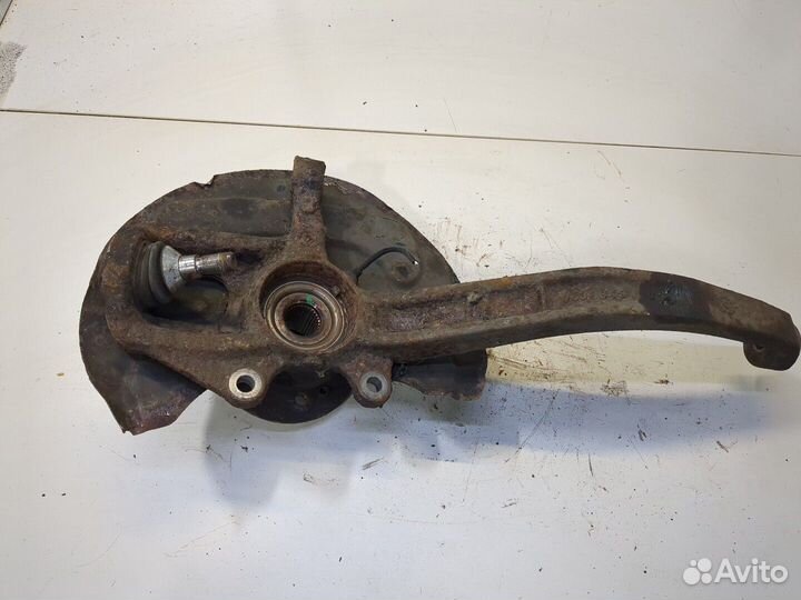 Ступица (кулак, цапфа) правая передняя Mercedes ML W164