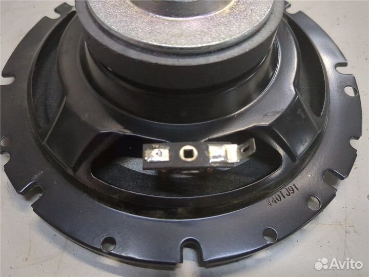 Динамик Mitsubishi Endeavor, 2011