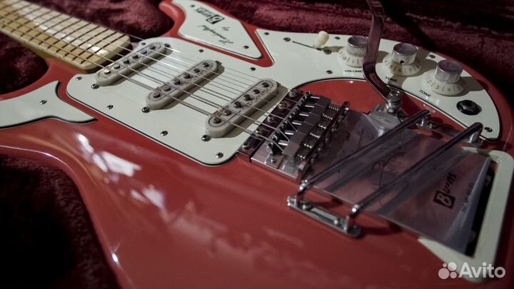 Burns Hank Marvin Guitar Fiesta Red (UK)