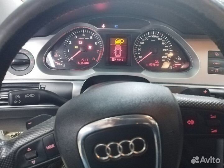 Панель приборов Audi A6 C6 Quattro седан 3.2 2007