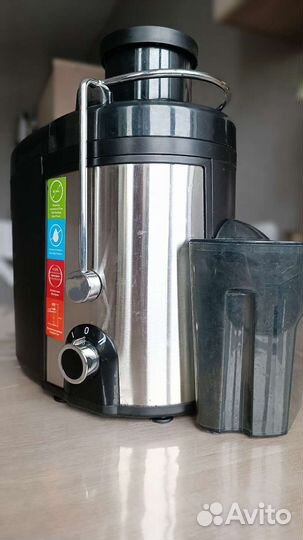 Соковыжималка шнековая scarlett