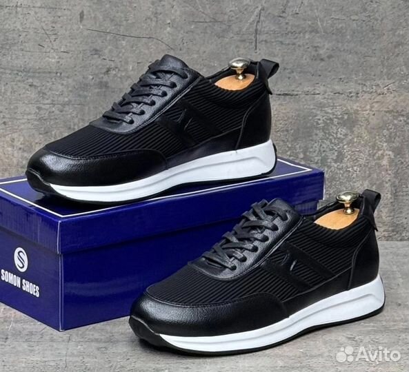 Универсальные кроссовки для мужчин