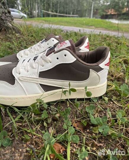 Travis Scott Air Jordan 1