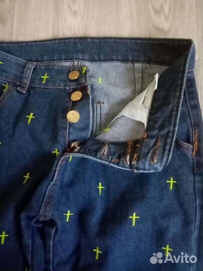 Джинсы на девочку и джинсы на мальчика новые