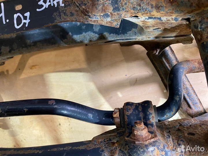 Тойота рав4 задняя балка со стабилизатором