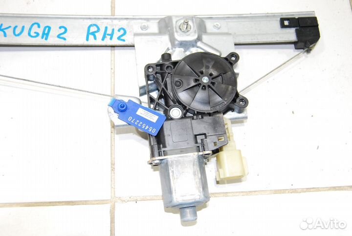 Стеклоподъемник задний правый Ford Kuga 2