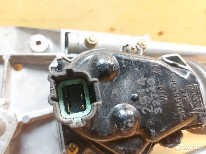 Трапеция дворников перед. nissan X-trail