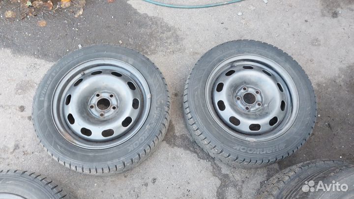 Зимний комплект 185/60/15 на дисках для Polo
