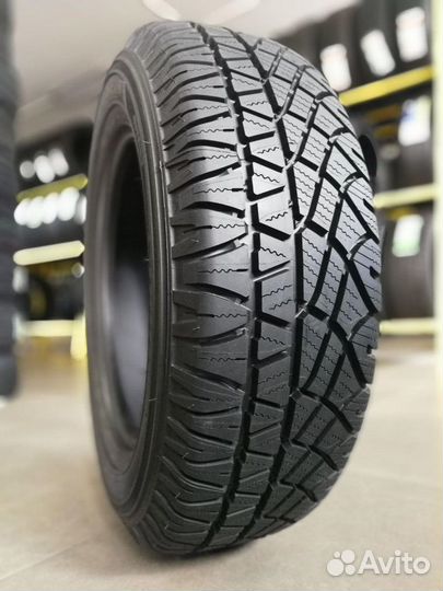 Michelin Latitude Cross 235/70 R16 106H