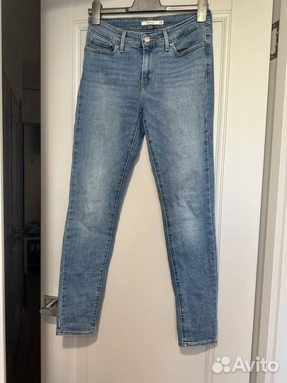 Джинсы levis 711 skinny
