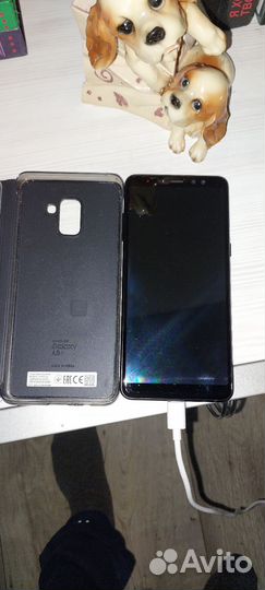 Samsung Galaxy A8+, 4/32 ГБ