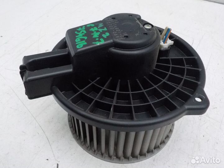 Б/У Б/У Мотор печки Mazda 2 2007- DF7161B10 mazda