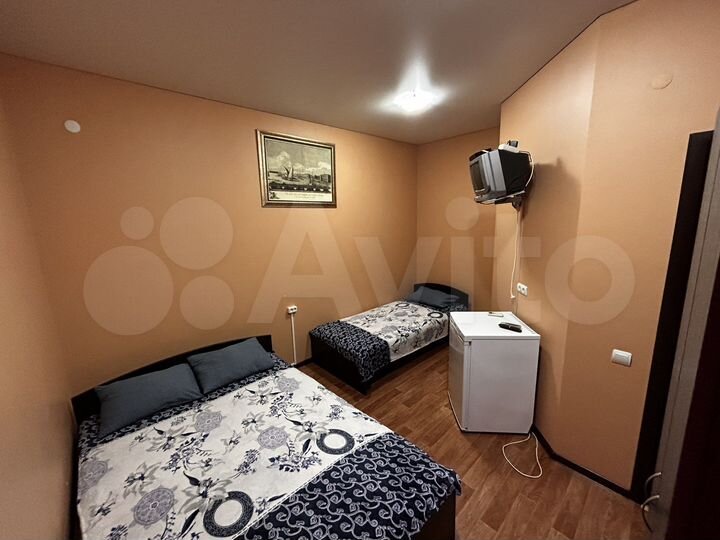 Комната 15 м² в 2-к., 1/1 эт.