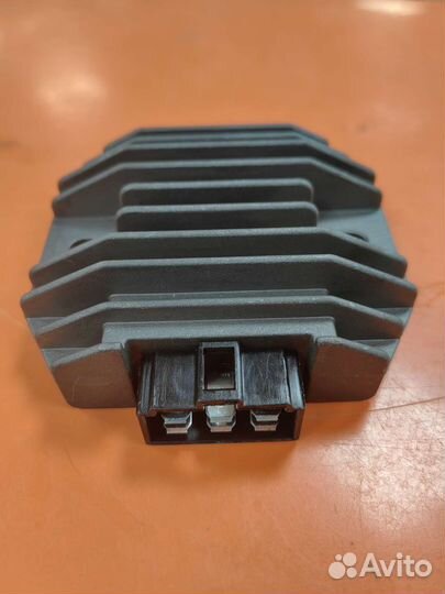 Регулятор напряжения Kawasaki zzr