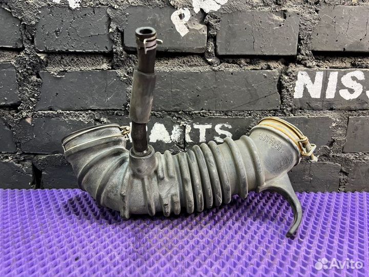 Патрубок воздушного фильтра Mitsubishi Outlander